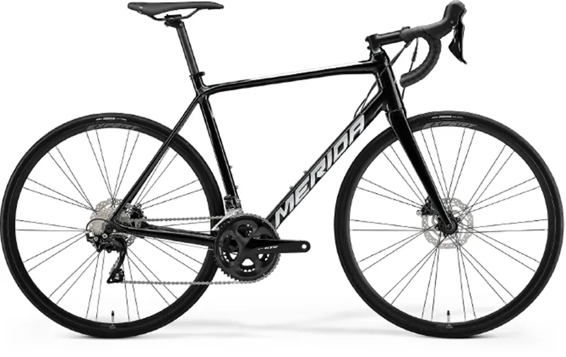 2022 Merida Scultura 400 MY22 Road Bike In Black 3 2022 Merida Scultura 400 MY22 Road Bike In Black